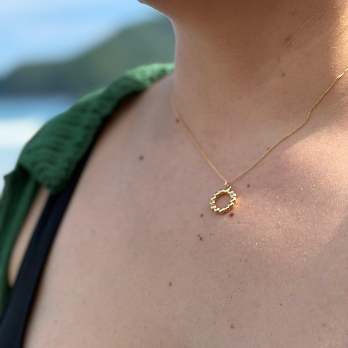Collar Aro Boleado