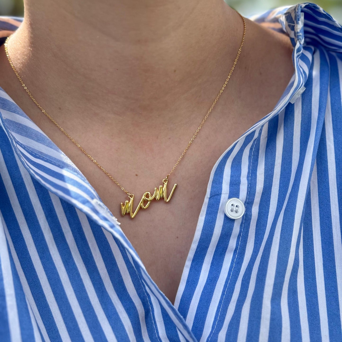 Collar MOM
